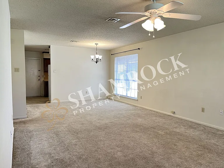 6710 May Dr — Photo 4
