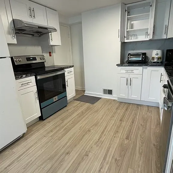 91 Sunnyside Ave #1 — Photo 5