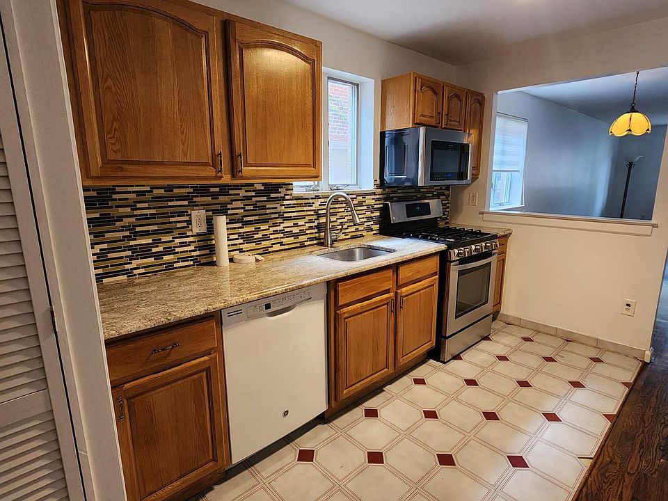 1st image of 67 Battery Ave #1F