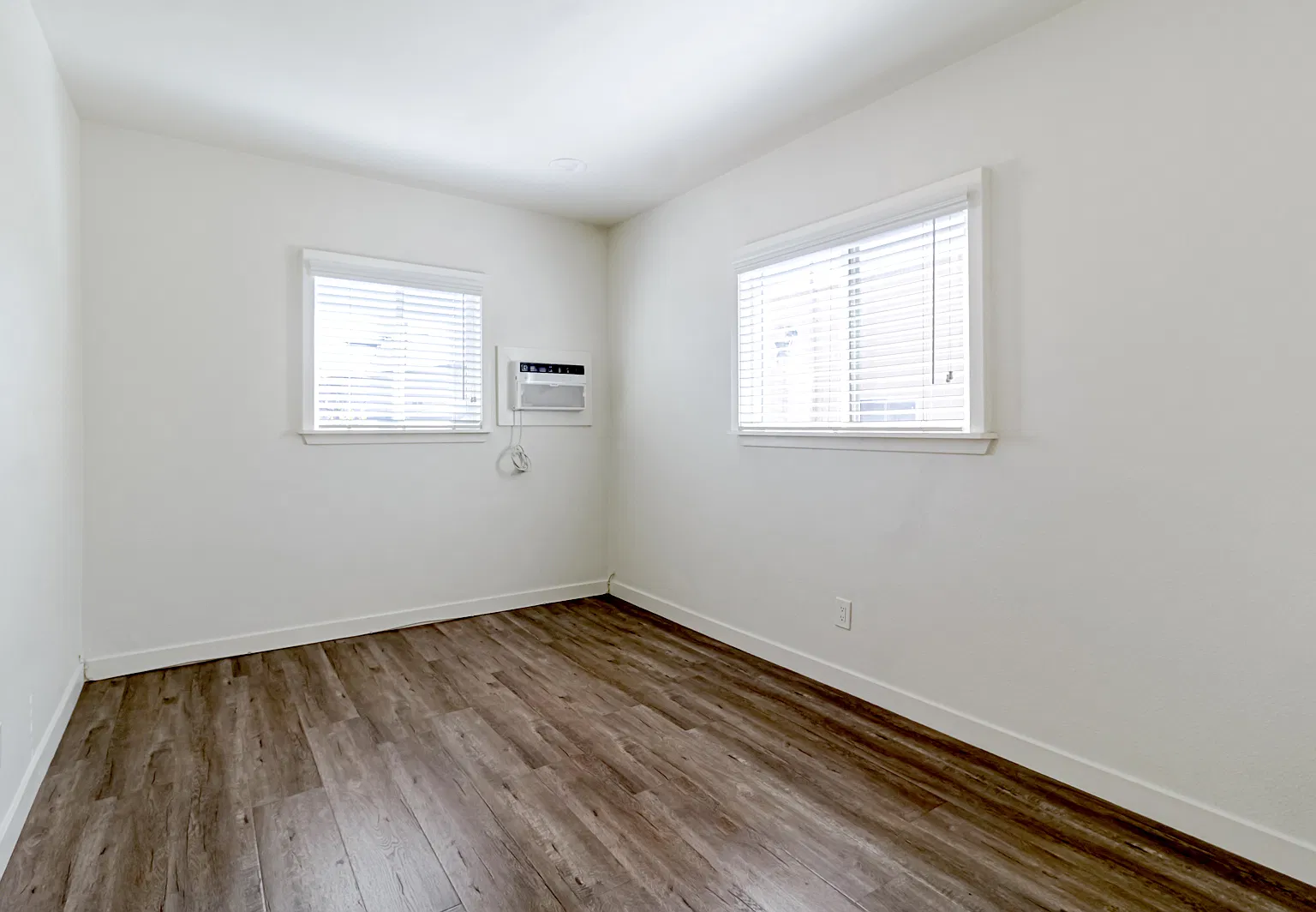 1 bed, $1,790 — Photo 4