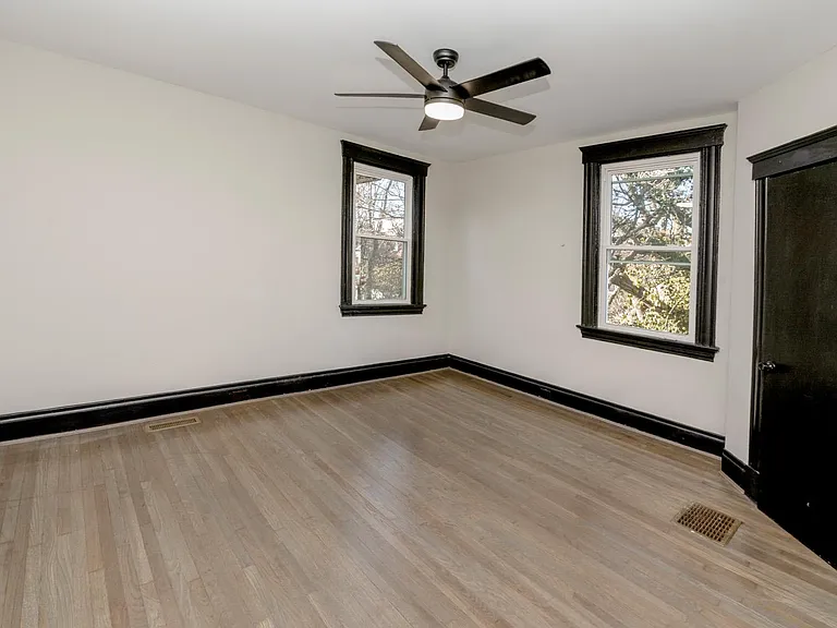 3059 Cleinview Ave — Photo 19
