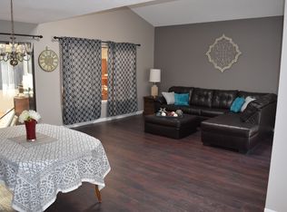 1112 Bollin Ave, Camarillo, CA 93010