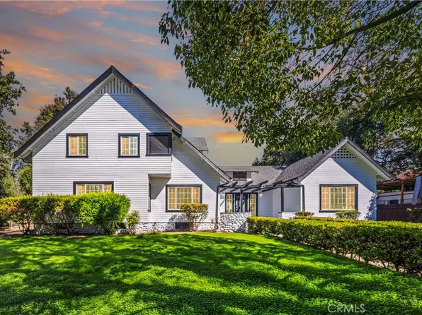 379 Buena Loma St, Altadena, CA 91001