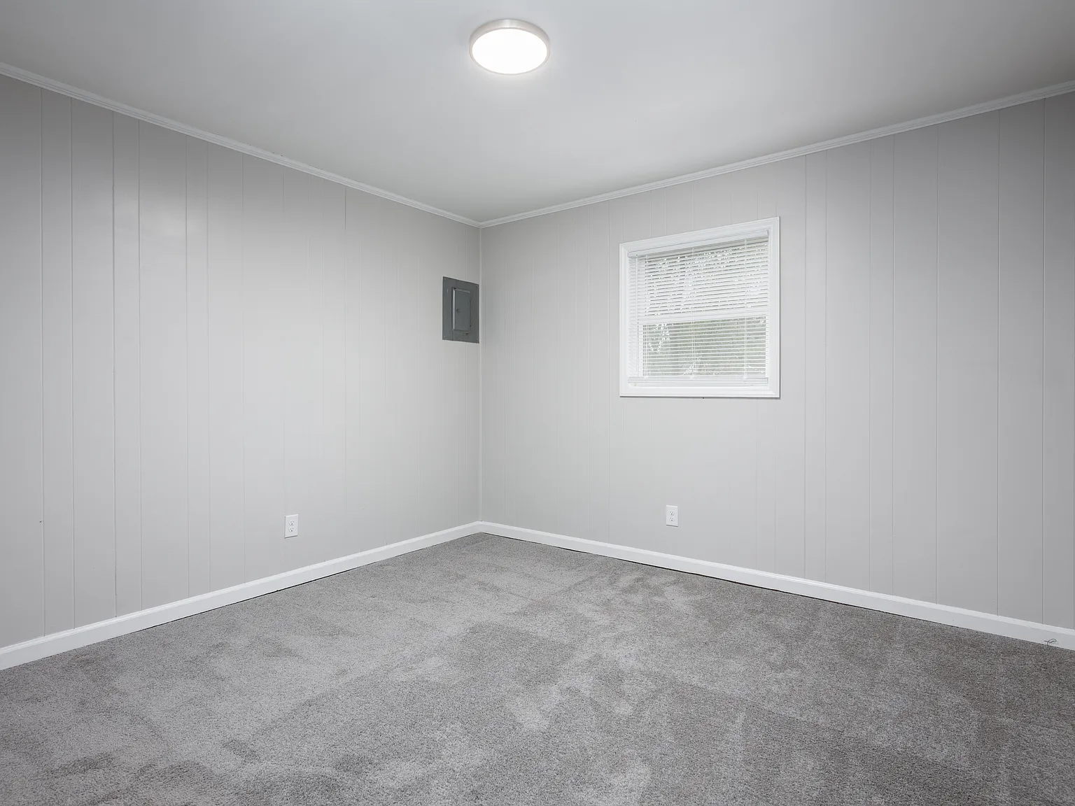 Fairfield Apartments — Photo 4