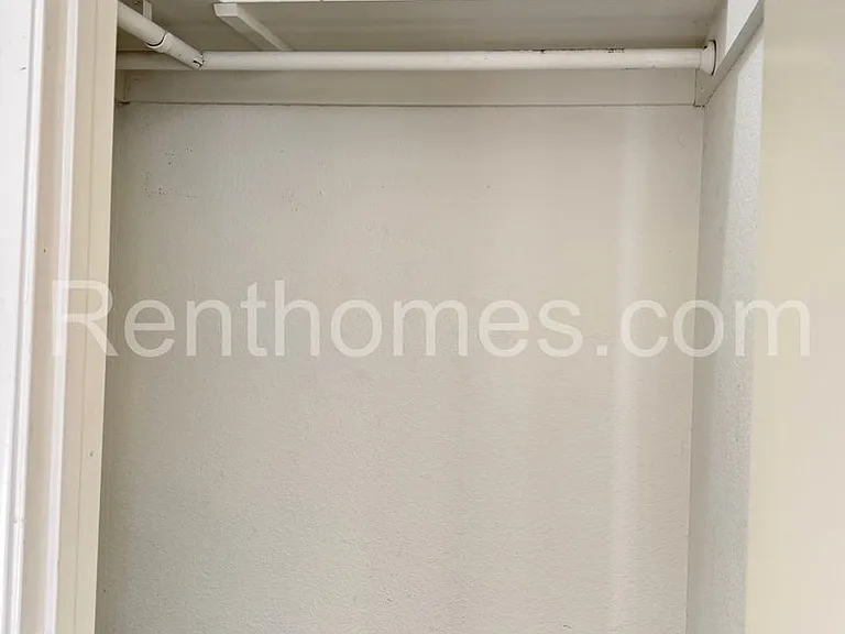 1553 Palomar Dr — Photo 17