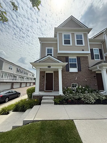 4931 Treeside Ln Photo 1