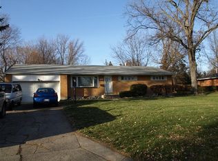 1209 Georgian Dr, Dayton, OH 45429