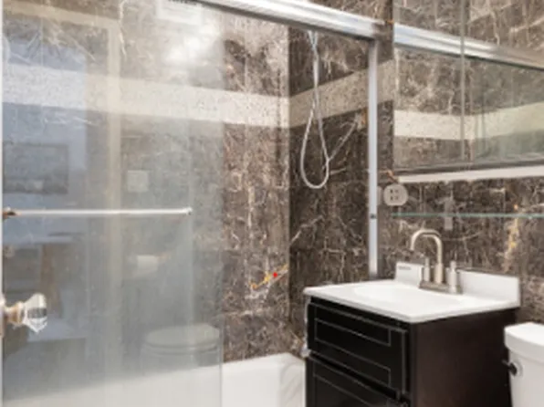 368 West 23rd Street image 7 of 7