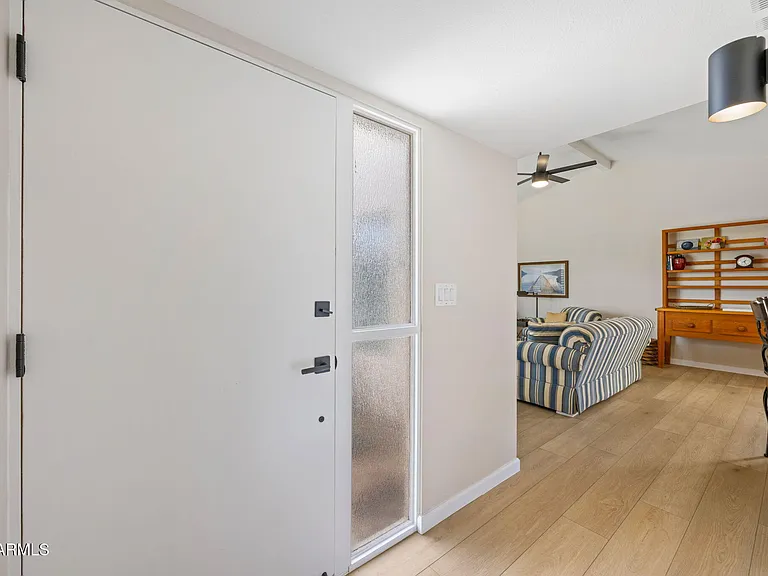 4800 N 68th St #320 — Photo 11