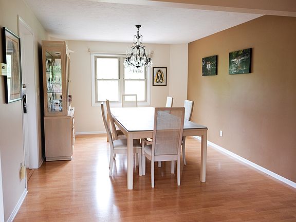3rd image of 3316 Havel Dr