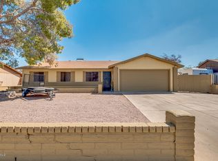 8713 W Ironwood Dr, Peoria, AZ 85345