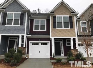 120 Hundred Oaks Ln, Holly Springs, NC 27540