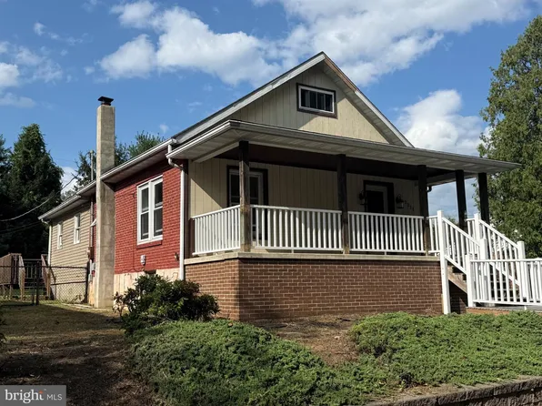 2011 Reading Ave, Reading, PA 19609