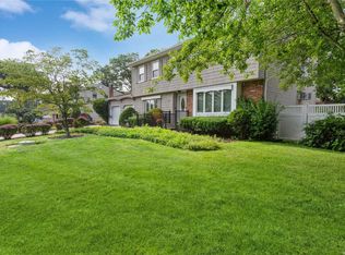 80 Court St, West Babylon, NY