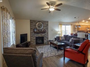 853 NE Stone Ridge Loop, Prineville, OR 97754