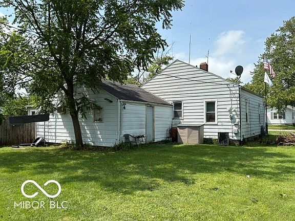 3rd image of 3008 S Hackley St