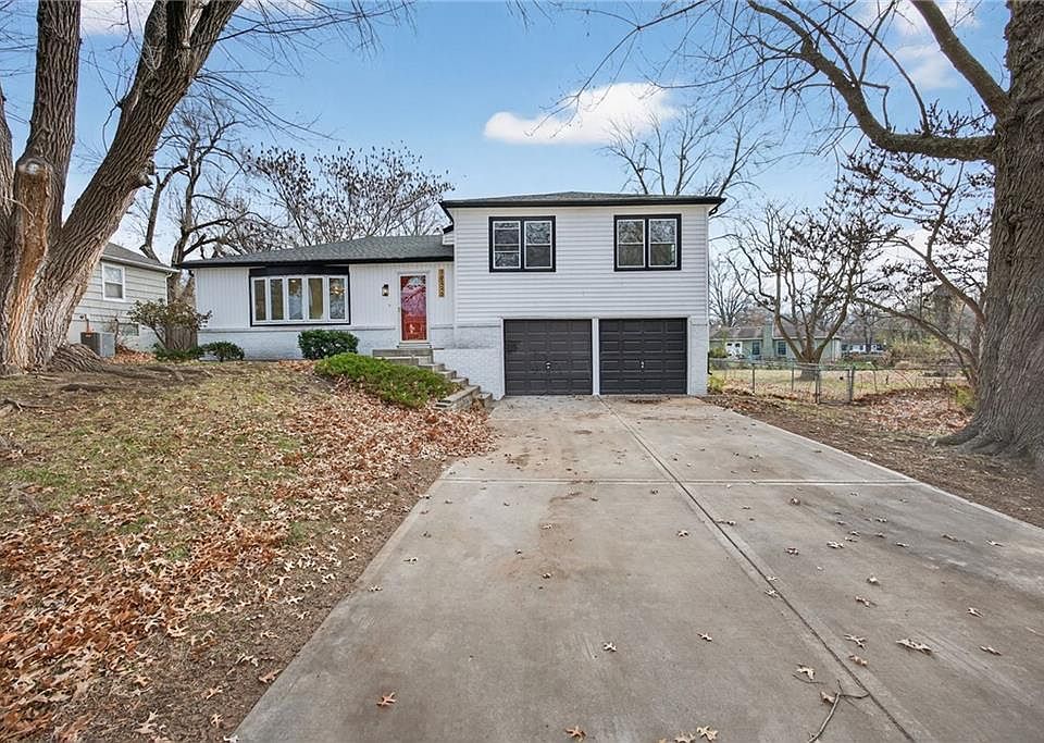 1st image of 10223 Dearborn Dr