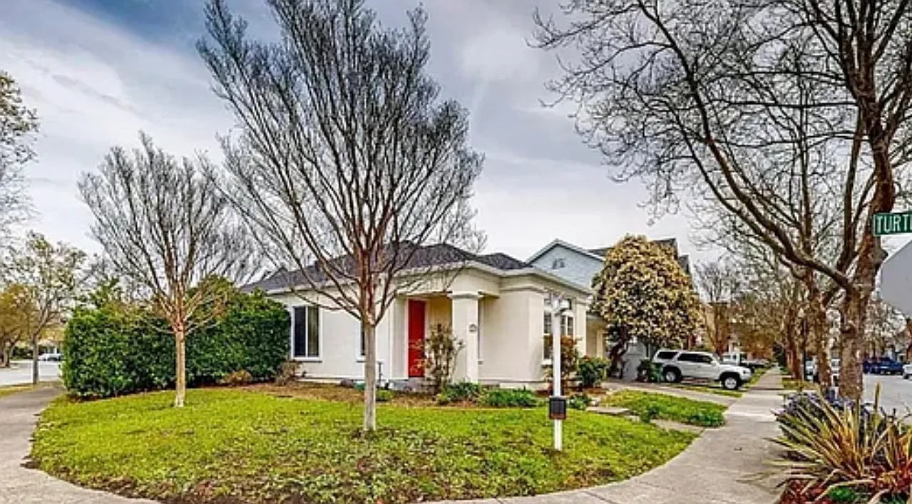 3 bed, 1850 sqft, $4,800 — Photo 1