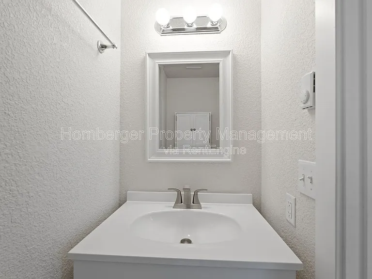 1609 E 1st Ave — Photo 14