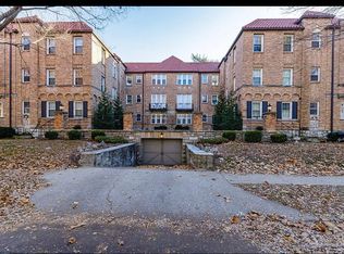 7530 Cromwell Dr APT 1N, Saint Louis, MO 63105