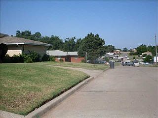 2nd image of 2808 NE 18th St