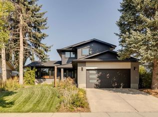 308 S Silvergrove Dr NW, Calgary, AB T3B4M5