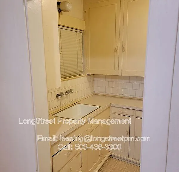 1745 NW Jackson Ave #5 — Photo 9