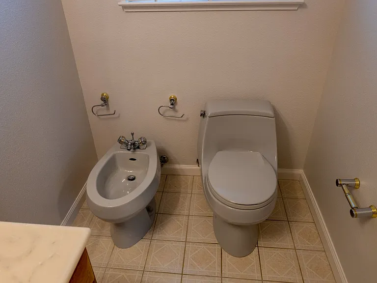 609 Poinsettia Ave — Photo 33