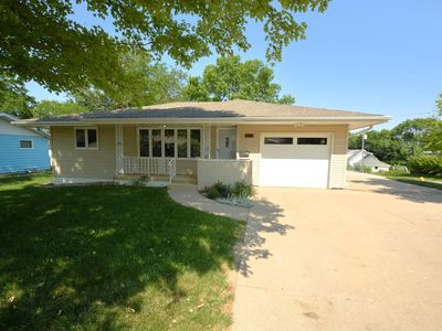 2100 Helmer St, Sioux City, IA, 51103