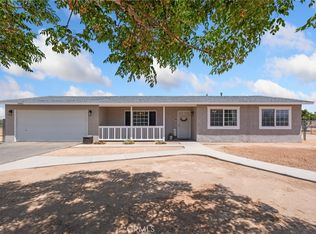 10811 Nambe Rd, Apple Valley, CA 92308
