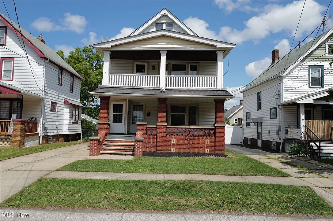 3714 Behrwald Ave photo 1