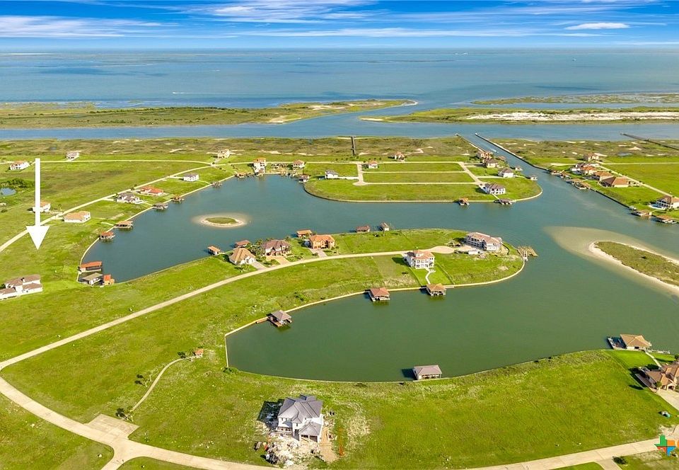 1st image of 184 E Burgundy Bay