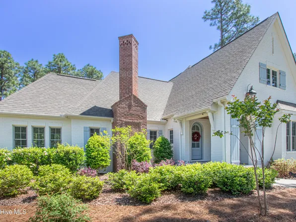 117 Chanticleer Drive, Pinehurst, NC 28374