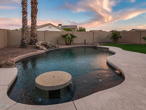 4th image of 12825 W Crocus Dr