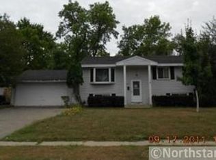 615 102nd St W, Bloomington, MN 55420
