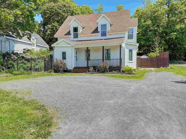 284 N Provost St, New Glasgow, NS B2H 2R3