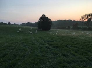 Binfield Rd, Maryville, TN 37801