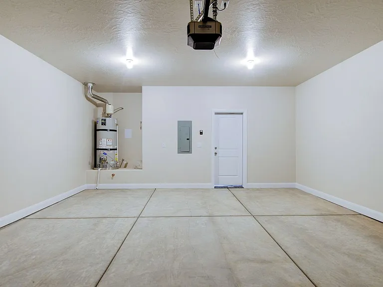 668 E Fiddlers Cove Dr #1 — Photo 14