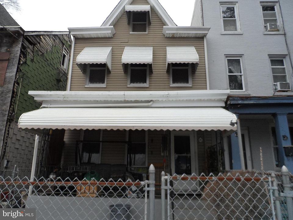 1st image of 1224 E State St