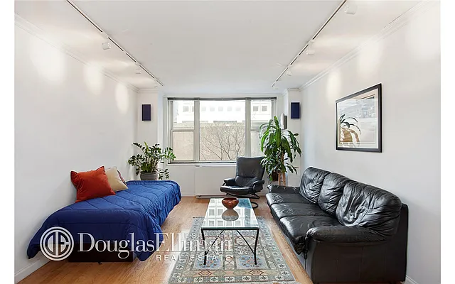 Sold by Douglas Elliman | media 7