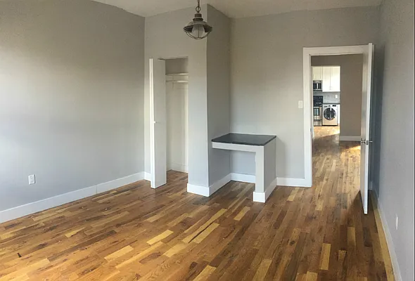 Rented by Level Group | media 10