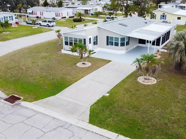 9105 Kestral Cir, Englewood, FL 34224