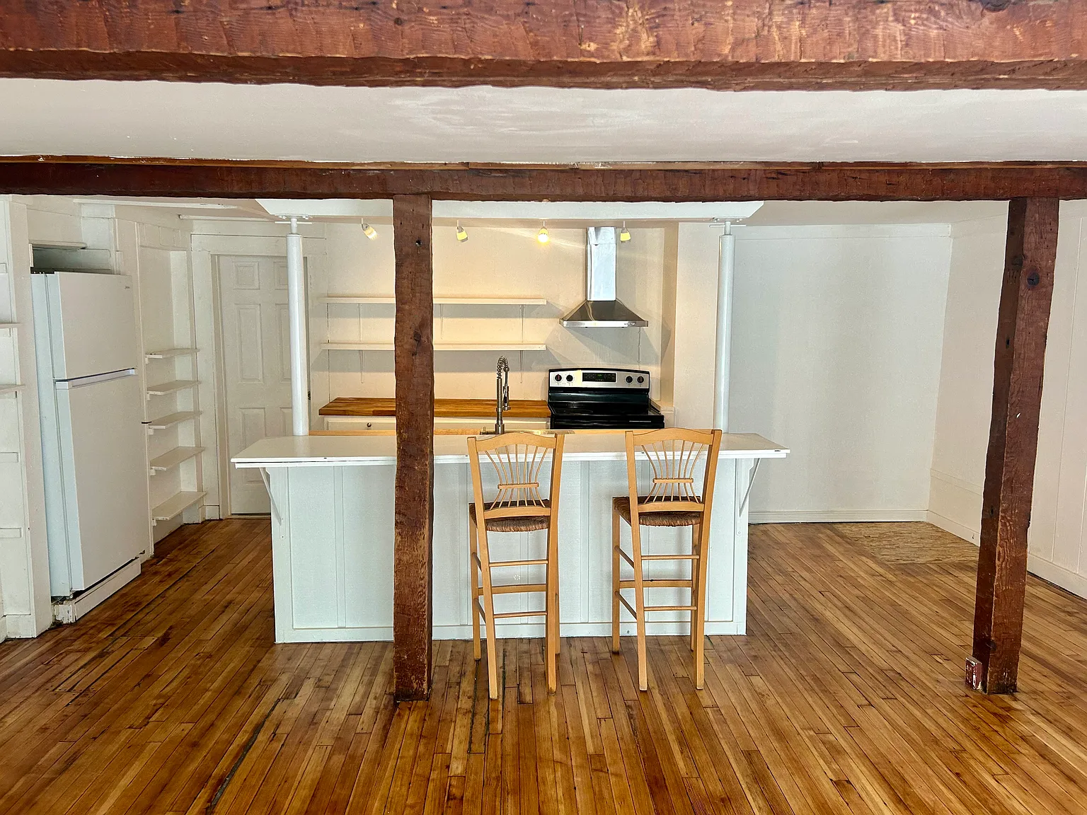120 Tinker Street — Photo 2
