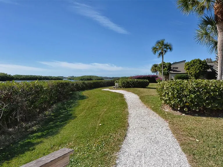 1601 Pelican Point Dr #HA212 — Photo 46