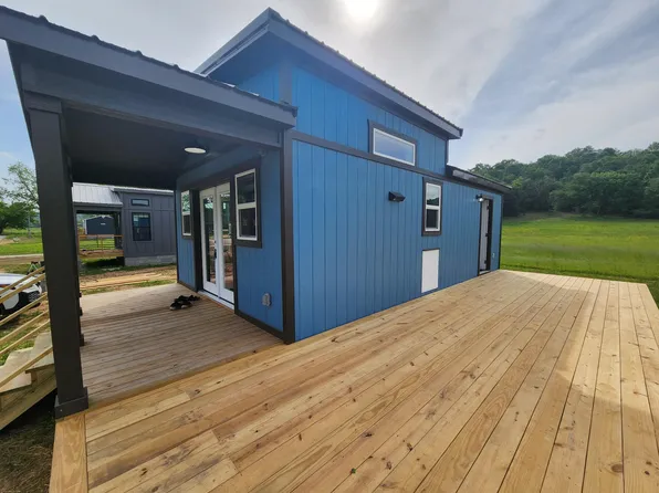 112 Cottage Brook Circle, Anderson, MO 64831