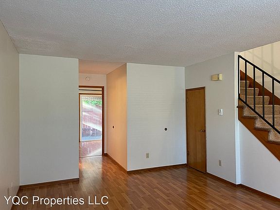 4th image of 715 W 31st St #11459006