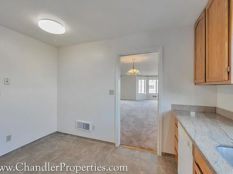 3111 Vicente St — Photo 6