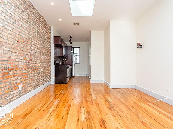 3rd image of 469 Park Pl #4FF