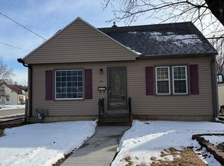 1426 9th St NE, Rochester, MN 55906