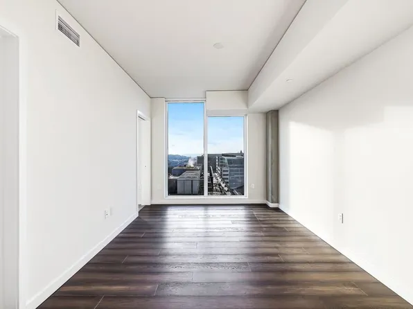 450 S Main St, Seattle, WA